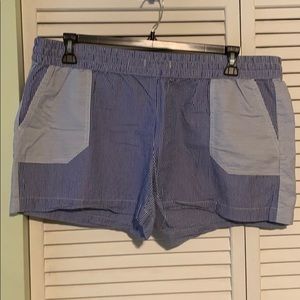 Vineyard Vines Striped Shorts